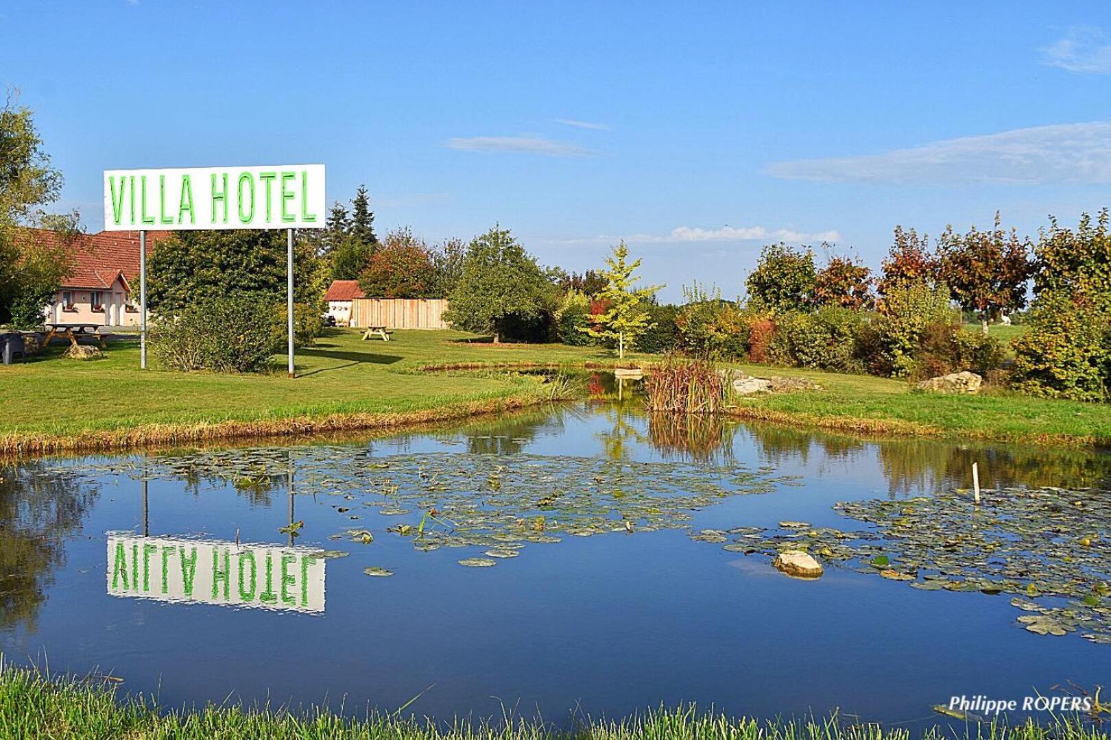Villa Hotel Gien Exterior foto